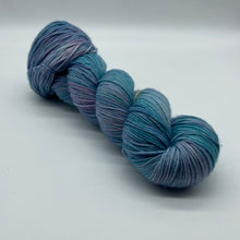 Load image into Gallery viewer, Venetian Isle