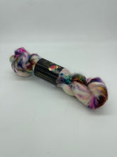 Load image into Gallery viewer, Chandelier Isle