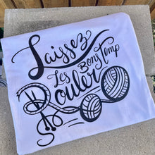 Load image into Gallery viewer, Lassez Les Bon Temp Rouler Knitter T-Shirt