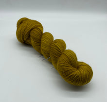 Load image into Gallery viewer, Venetian Isle