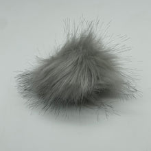 Load image into Gallery viewer, Small PomPom