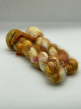 Load image into Gallery viewer, Chandelier Isle