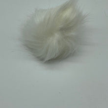 Load image into Gallery viewer, Small PomPom