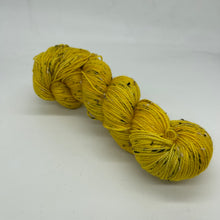 Load image into Gallery viewer, Avery Island DK