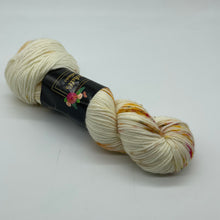 Load image into Gallery viewer, Fountainbleau DK