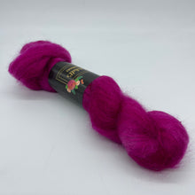 Load image into Gallery viewer, Chandelier Isle