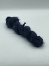 Load image into Gallery viewer, Chandelier Isle